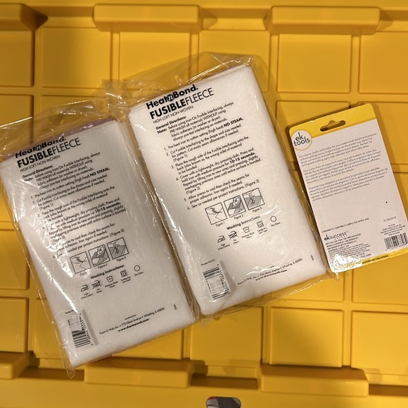 Sewing Items: Heat n Bond Fleece and Skinny Chalk - Picture 2 of 4